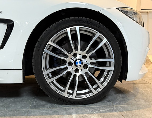 BMW 430i 8 of 25
