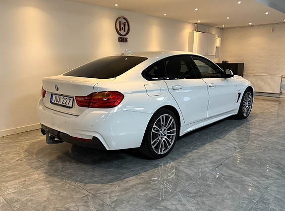 BMW 430i 4 of 25