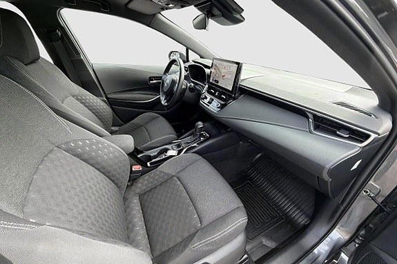 Toyota Corolla 7 of 16