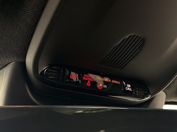 Volvo XC40 19 of 30