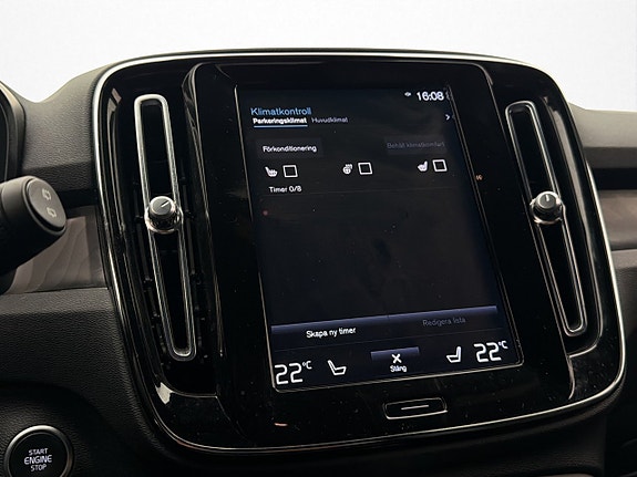 Volvo XC40 26 of 30