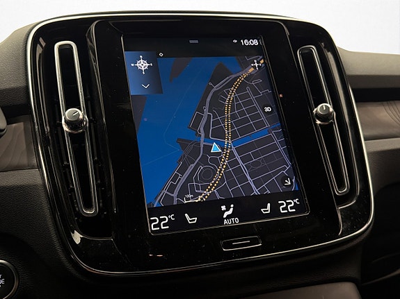 Volvo XC40 22 of 30