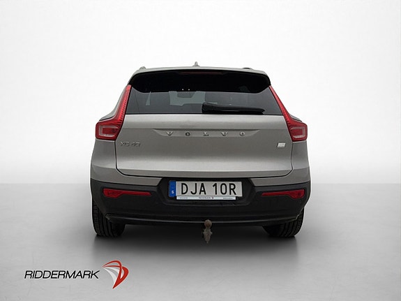 Volvo XC40 7 of 30