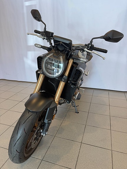 Honda CB650R E-Clutch #Lågmilad# 7 of 10