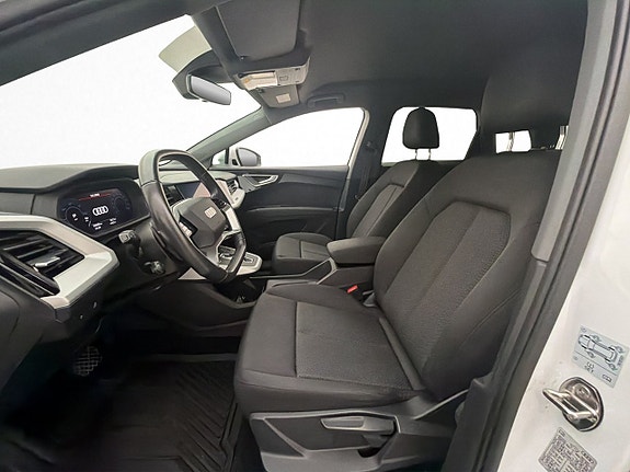 Audi Q4 e-tron 12 of 30