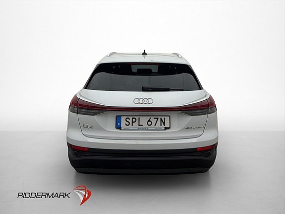 Audi Q4 e-tron 7 of 30