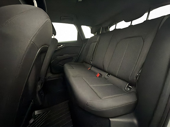 Audi Q4 e-tron 28 of 30