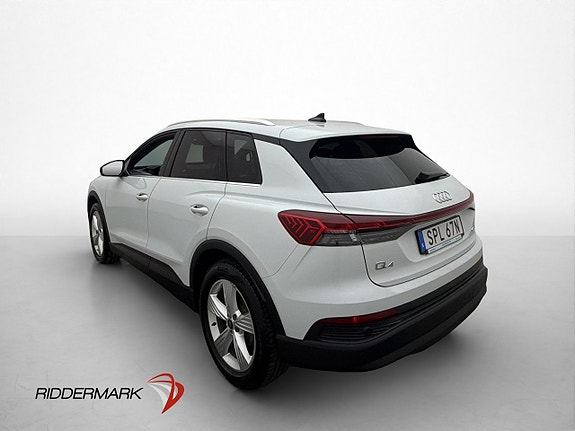 Audi Q4 e-tron 6 of 30