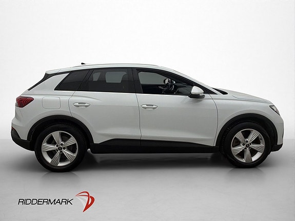 Audi Q4 e-tron 9 of 30