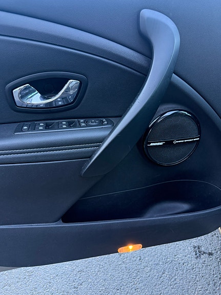 Renault Megane III 5 of 7