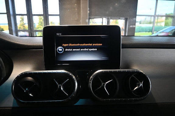 Mercedes-Benz X350 d 21 of 28