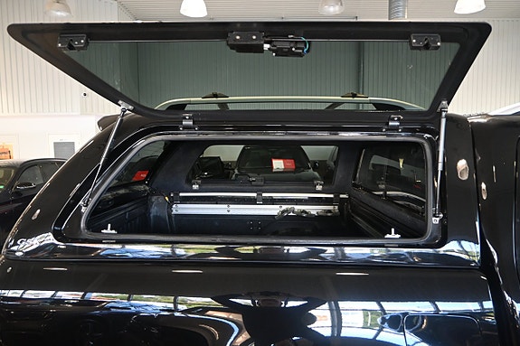 Mercedes-Benz X350 d 16 of 28