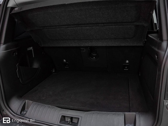 Jeep Renegade 16 of 30