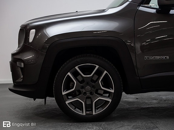 Jeep Renegade 5 of 30
