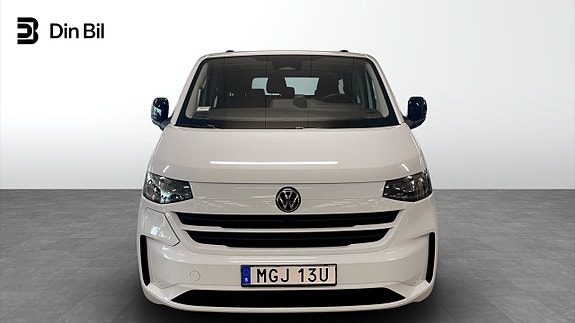 Volkswagen Caravelle 4 of 15