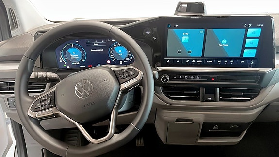 Volkswagen Caravelle 11 of 15