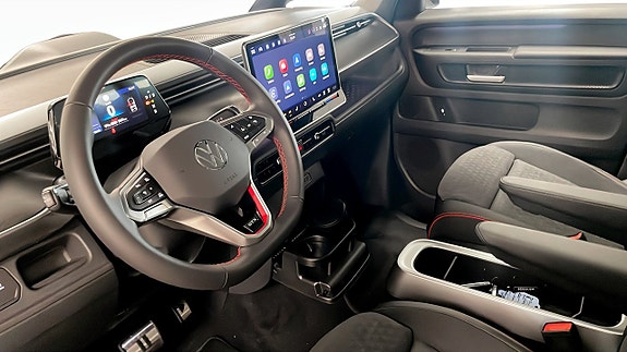 Volkswagen ID. Buzz 8 of 15