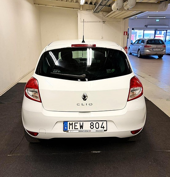 Renault Clio 7 of 18