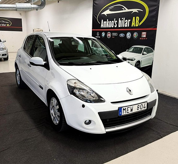 Renault Clio 3 of 18