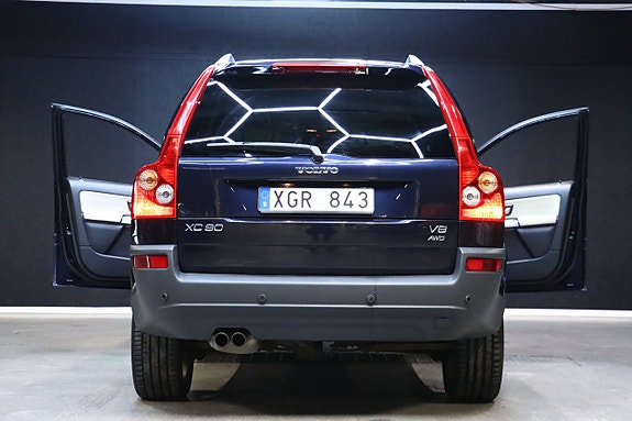 Volvo XC90 7 of 27