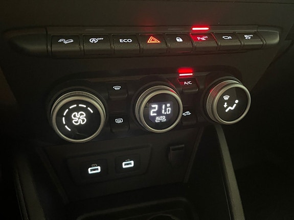 Dacia Duster 18 of 19