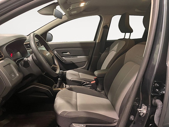 Dacia Duster 8 of 19