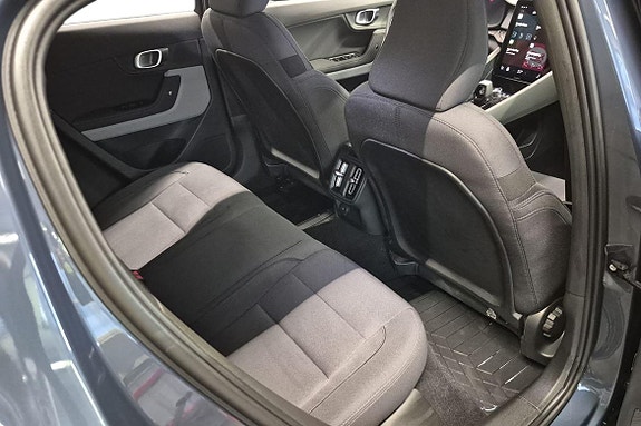 Polestar 2 9 of 22