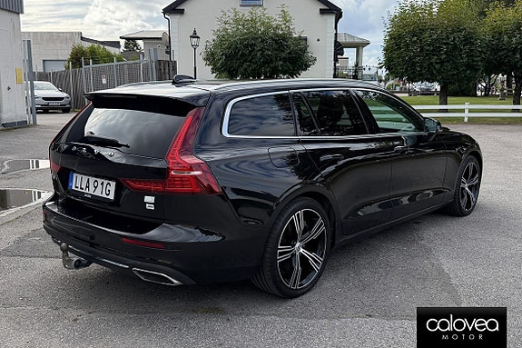 Volvo V60 6 of 16