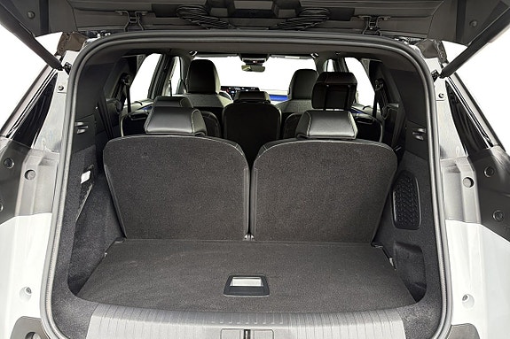 Peugeot 5008 15 of 23