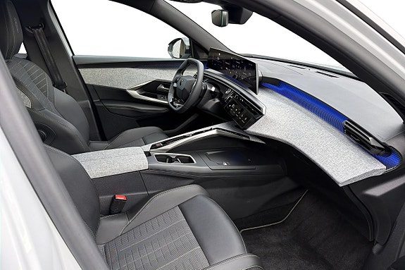 Peugeot 5008 11 of 23