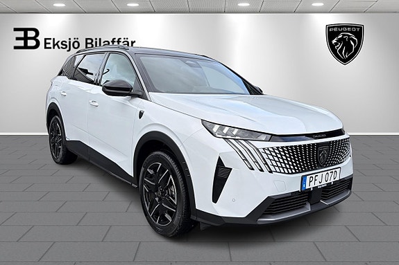 Peugeot 5008 3 of 23
