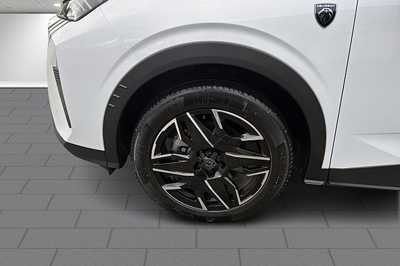 Peugeot 5008 9 of 23