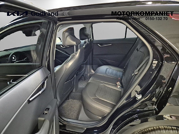 Kia Niro 8 of 16