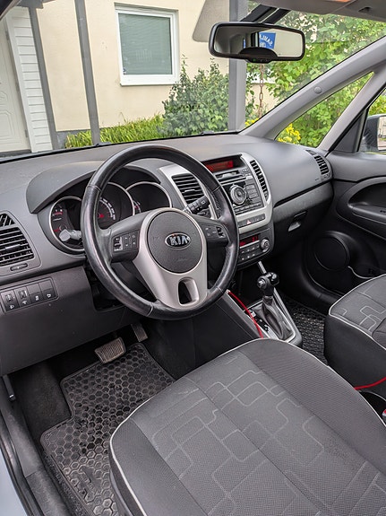 Kia Venga 3 of 4