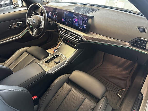 BMW 330e 6 of 19