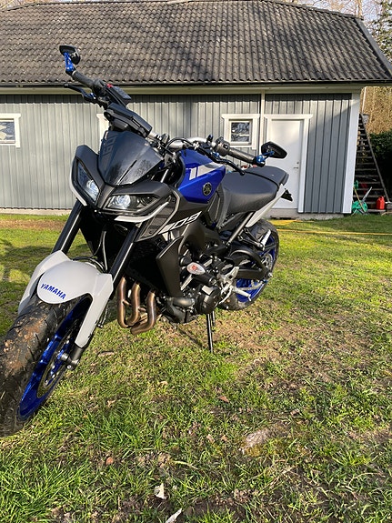 Yamaha Mt 09 7 of 8