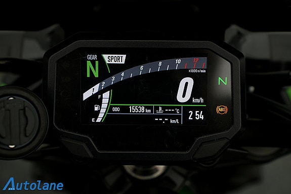 Kawasaki Z900* ABS, Traction Control, TFT Färgdisplay 19 of 24