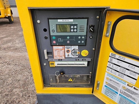Atlas Copco QAS40 Generator 11 of 12