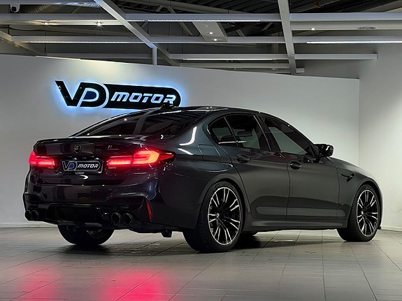 BMW M5 5 of 30