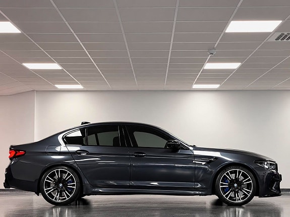 BMW M5 5 of 28