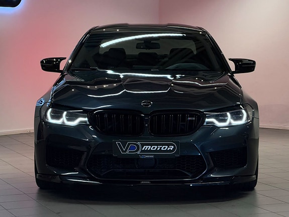 BMW M5 8 of 30
