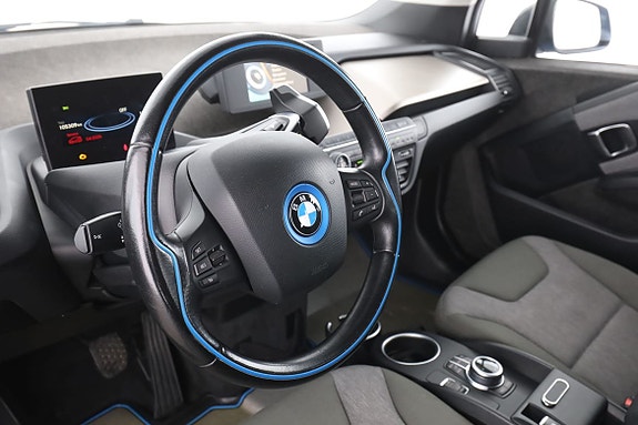BMW i3 12 of 30