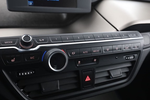 BMW i3 24 of 30