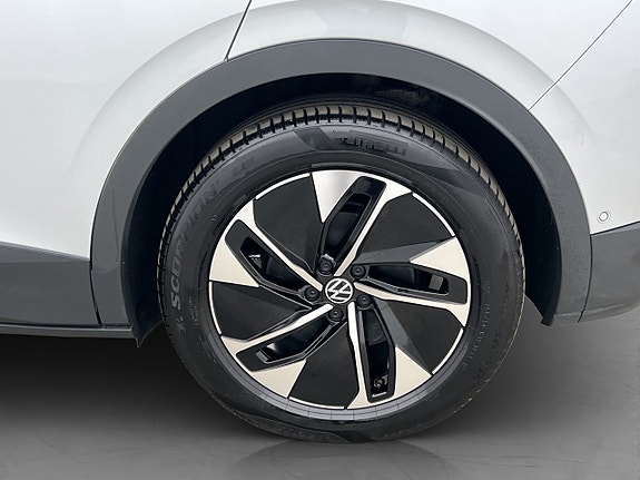 Volkswagen ID.4 28 of 30