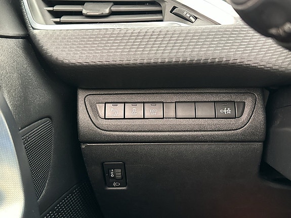Peugeot 2008 16 of 30