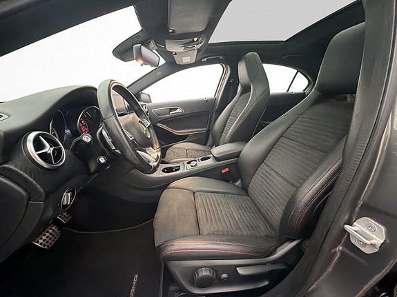 Mercedes-Benz A180 11 of 30