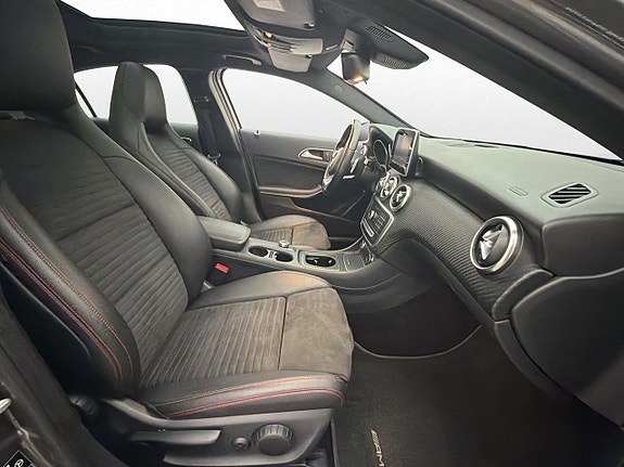 Mercedes-Benz A180 25 of 30