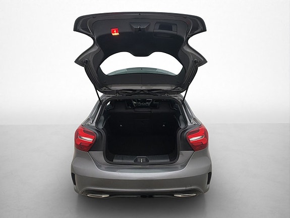 Mercedes-Benz A180 28 of 30