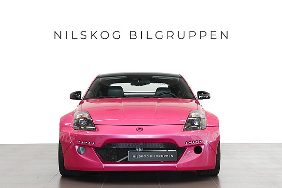 Nissan 350 Z 2 of 13