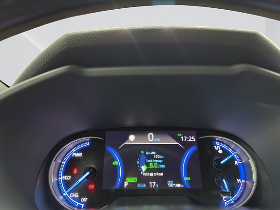 Toyota RAV4 12 of 16